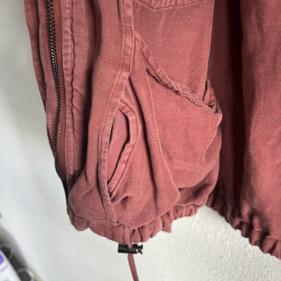 Rails Revolve Collins Burgundy Rust Utility Snap Zip Cinching Tencel Jacket - Picture 13 of 16